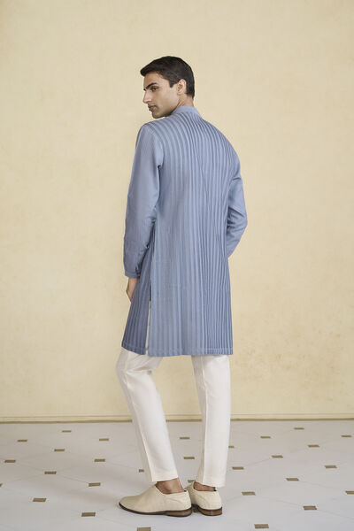 Daeven Embroidered Silk Kurta - Grey